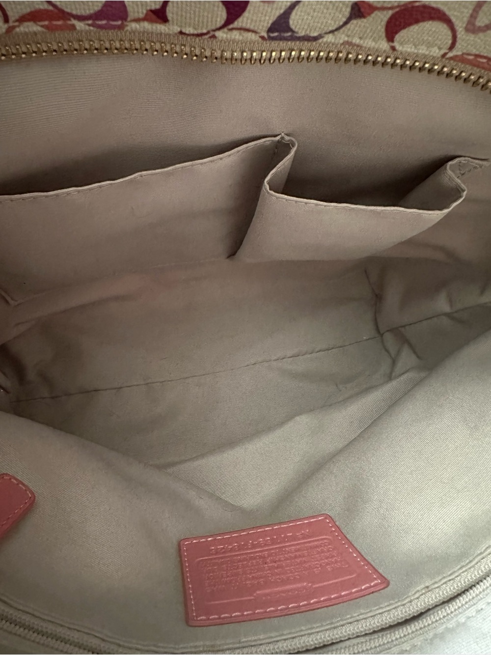 Coach Heritage Bias Signature Heart Tote Bag F18426 Pink Multi Canvas NWOT - Picture 14 of 15